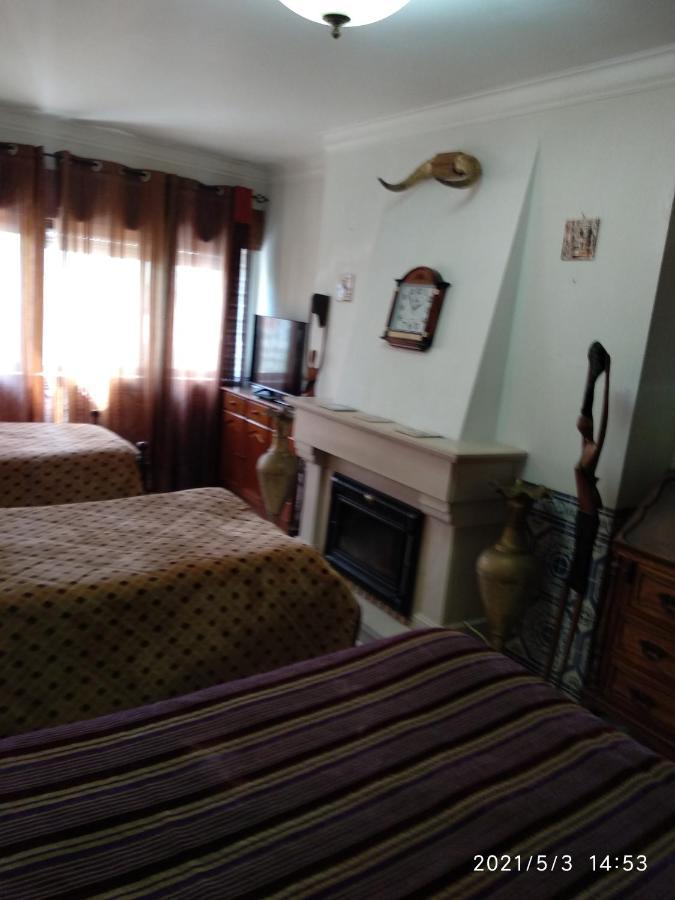 Quartos Cesário Verde Massamá Queluz Esterno foto